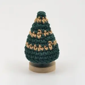 Abril Chrismas Woven Tree In Pine Solid Wood Holder